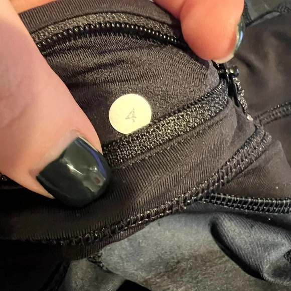 Lululemon Run: Inspire Crop II Full-On Luxtreme Mesh Good Vibes Deep Navy Size 4 - Picture 7 of 7